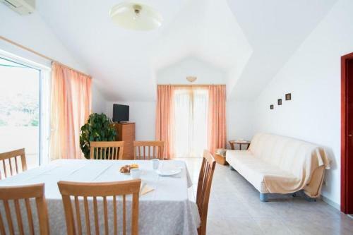 Apartments Annie-sea View