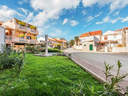 Lovely Holiday Home In Posedarje With Balcony