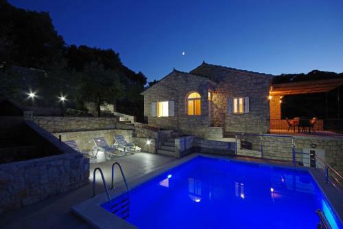 Holiday Home Tonko - Open Pool