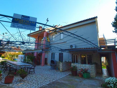 Apartments Premantura 1197