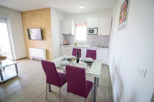 Apartamento Villa In Center, With Swimming Pool And Jacuzzi