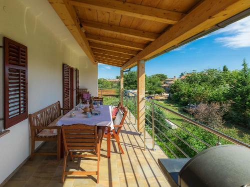 Holiday Home Ana Lucija - Rca508