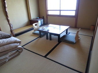 Historical Ryokan Hostel K's House Ito Onsen