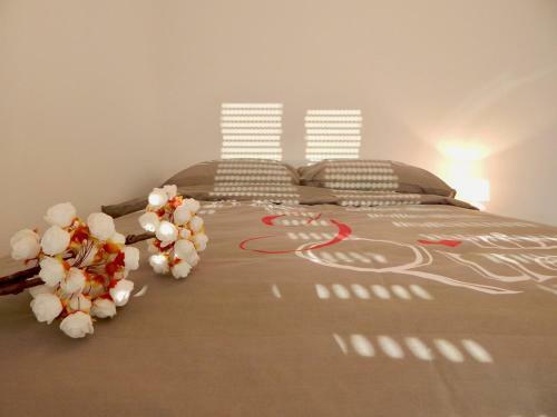 Hostal Apartments Mira