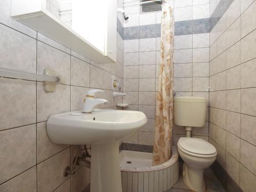 Apartments Marija 841