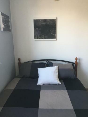 Small Newly Renovated Apartment In Pula