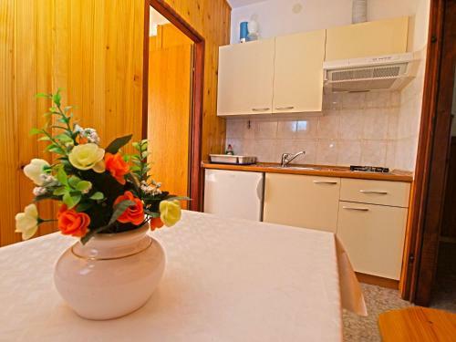 Apartments Irena 531
