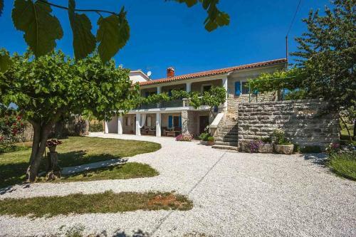 Casa Atilio & Ana