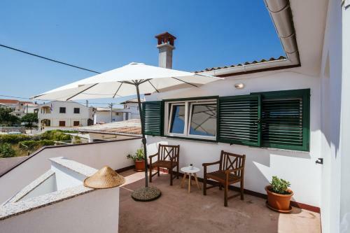 Vacation Home Near The Beach Razanac