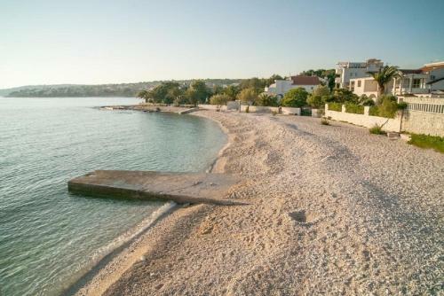 Villa More - 10m From Sea