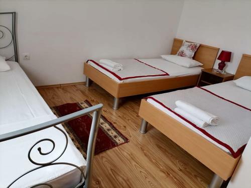 Apartments Lias 2 - With Restaurant