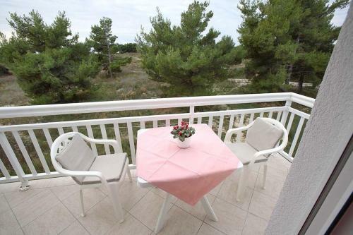 Apartments Lias 2 - With Restaurant