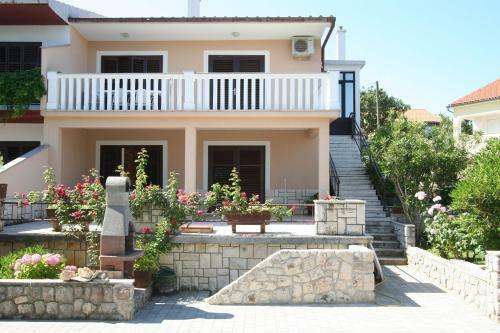 Apartments Grskovic G. Jesenovica