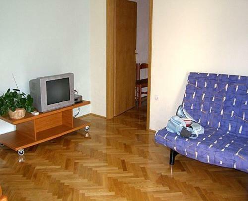 Apartments Stipan-80m From Sea