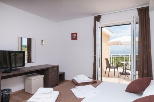 Villa Tin Luxury Villa On Brac, Private Pool