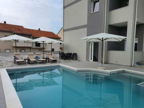Apartments Villa Salona Sky