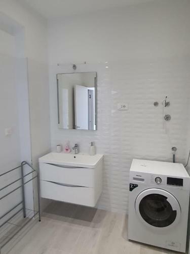 Apartments Villa Salona Sky