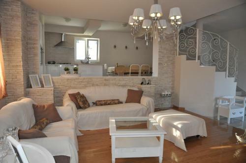 Holiday Home Darko-with Parking