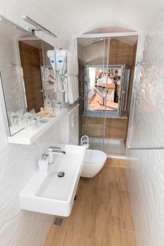 Deluxe Collection Hotel Kastel