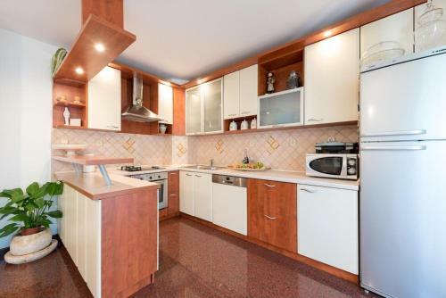 Apartment Snjeza - Spacious & Comfy