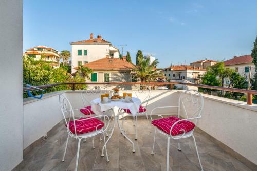 Villa Lct Holiday Home Florentina