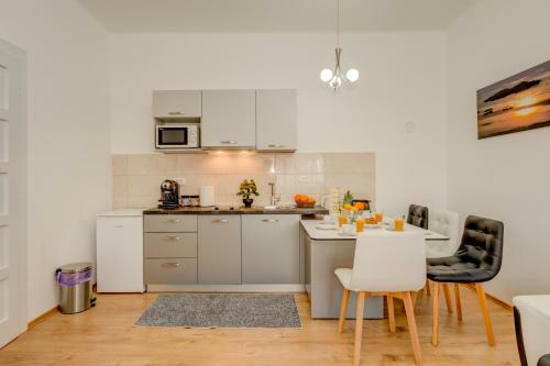 Villa Lct Holiday Home Florentina