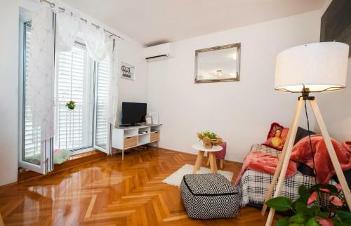 Apartment Dumaneo Art