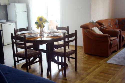 Apartment Ana