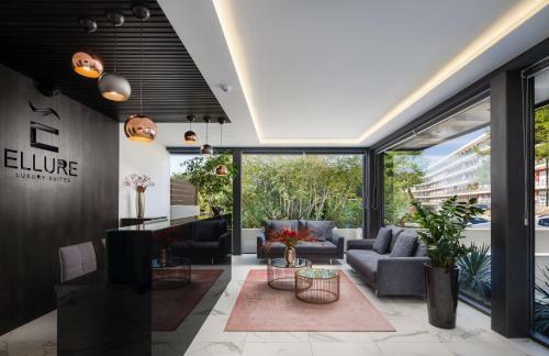 Aparthotel Ellure Luxury Suites