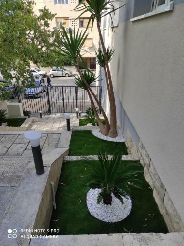 Hostal Bo?ket Luxury Rooms