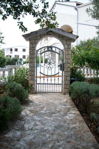 Apartamento Holiday Home 193387