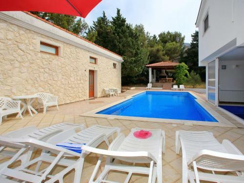 Spacious Holiday Home In Starigrad With Swimming Pool