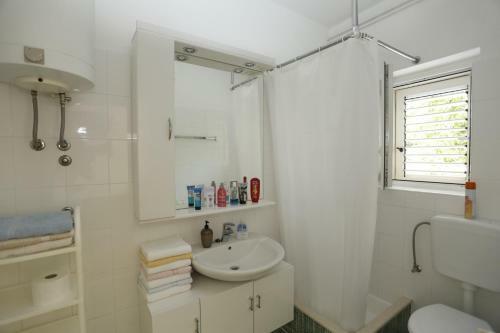 Apartments Jozi - Parking And Grill