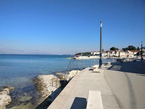 Hostal Rooms Liva - 60m From The Sea