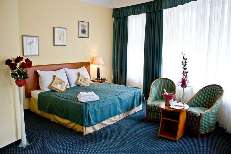 Hotel Harmony