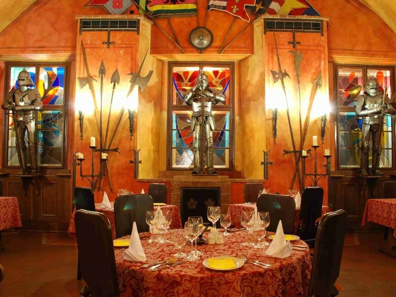 Pytloun Old Armoury Hotel Prague, Star� Zbrojnice
