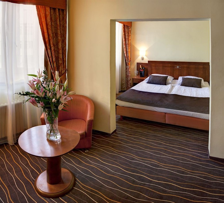 Luxury Family Hotel B�l� Labut