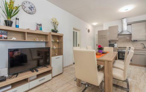 Holiday House Vlahovich