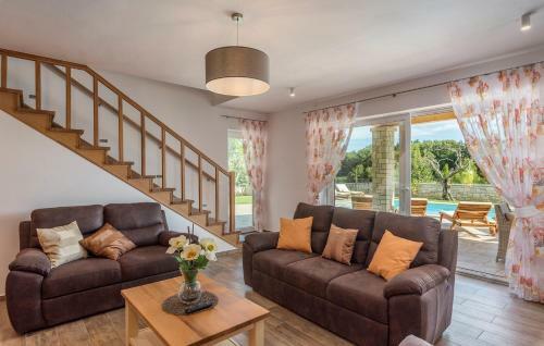 Villa Gardenia With Pool, Garden And Jacuzzi
