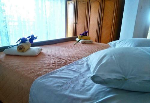 Holiday Home Tomislav-100m From Sea