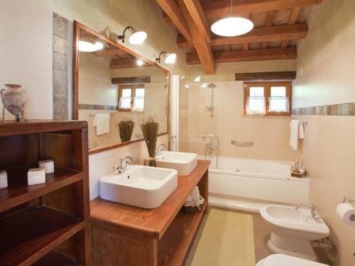 Authentic Holiday Home In Barban With Swimming Pool