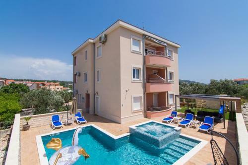 Apartments Bonita