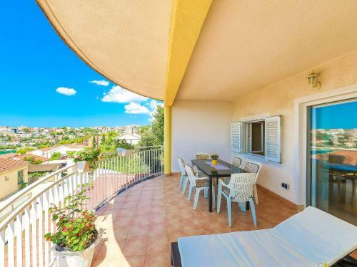 Villa With Private Pool And Sea View