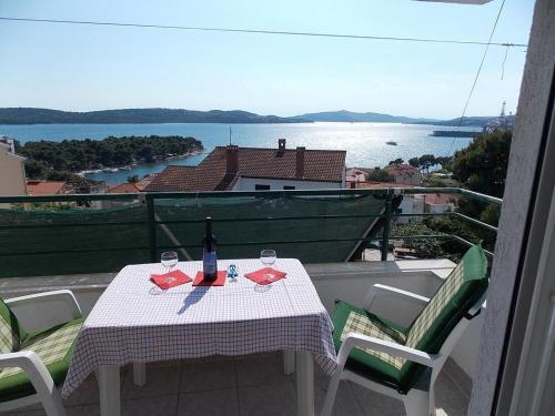 Apartmenthouse Trogir (4236)