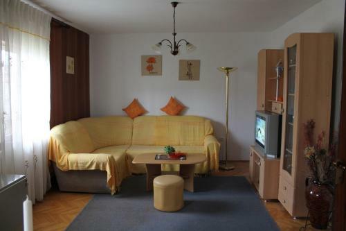 Apartment Maris - Location&parking