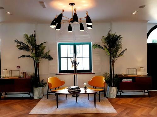 Hotel Brown Beach House & Spa
