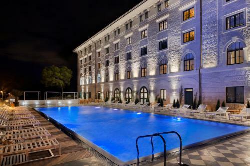 Hotel Brown Beach House & Spa