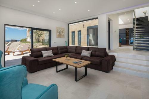 Luxury Villa Gold Pearl With Pool