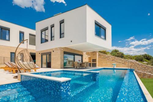 Luxury Villa Gold Pearl With Pool