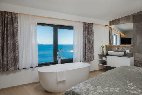 Luxury Villa Gold Pearl With Pool